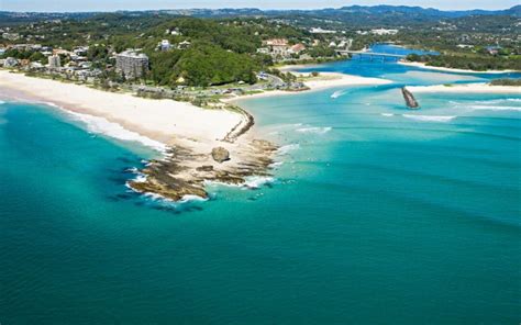 CURRUMBIN BEACH - Currumbin Sands