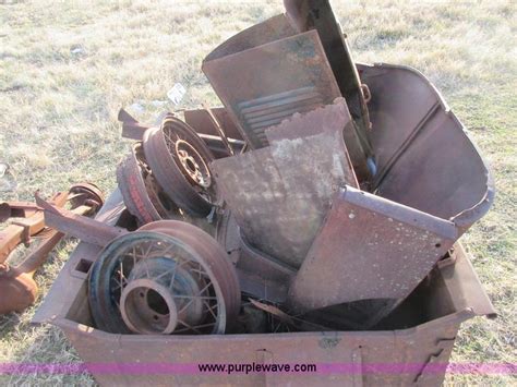 Assorted Ford Model T parts in Caney, KS | Item I1794 sold | Purple Wave