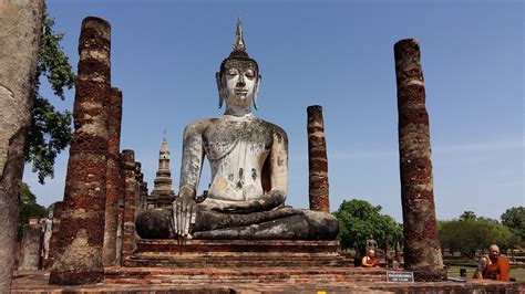 Wat Mahathat Sukhothai – Let's visit Thailand