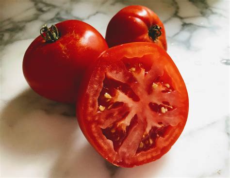 Lycopene and Its Role In Preventing Macular Degeneration