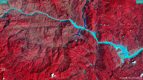 Before and After: The Three Gorges Dam on the Yangtze River (1993-Sep-24 & 2016-Aug-22)