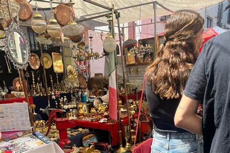 Walking Tour to Tepito Market in Mexico City - Walk a History