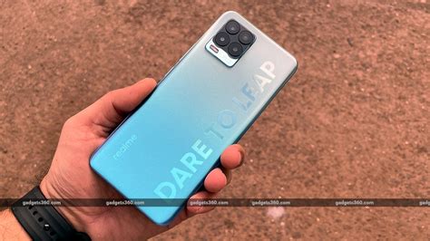 Realme 8 Pro Review: One Step Forward, Two Steps Back - LA Times Now