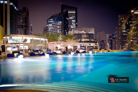 Beat The Scorching Heat of Dubai With These 7 Exotic Rooftop Pools