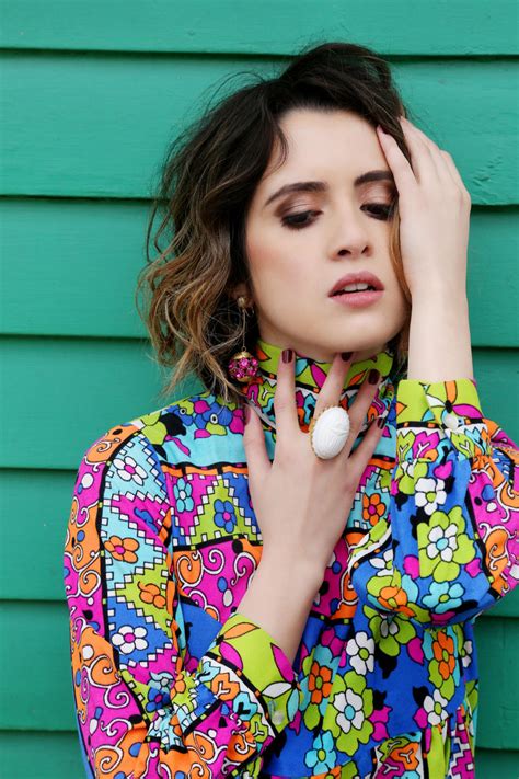 Laura Marano Was on Are You Smarter than a 5th Grader? — Fun Facts About the Singer with a New ...