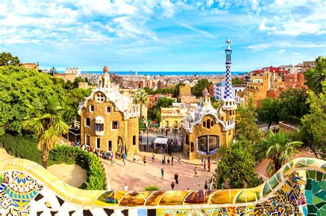 Park Güell in Barcelona - Explore a Historic Green Space and UNESCO Site in the Heart of ...