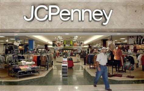 Genesee County JCPenney, Macy's stores not among national closure ...