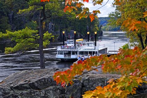 Taylors Falls Scenic Boat Tours | Explore Minnesota