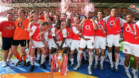 Arsenal won 26 games and had 12 draws during their 2003/04 Premier ...