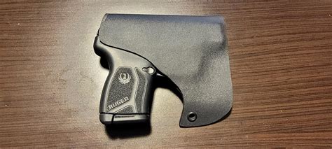 Alabama Holsters are great! No printing in my pocket. : r/CCW