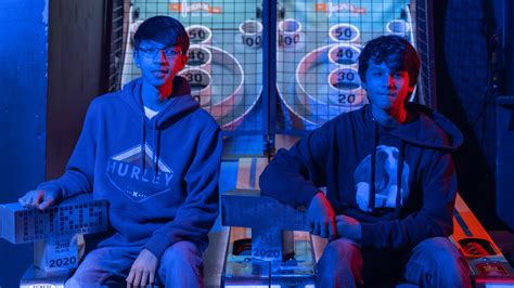 Meet The Two Teenage Brothers Dominating Tetris - The New York Times