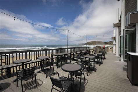 Pacifica’s scenic Taco Bell reopening as a boozy Taco Bell Cantina