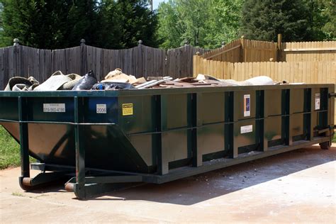 The Crucial Factors Behind Dumpster Rental Rates