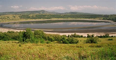 Crater Lakes Of Queen Elizabeth National Park, Bunyaruguru craters