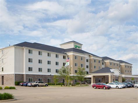 Hotel in Bloomington | Holiday Inn Hotel & Suites Bloomington-Airport Hotel