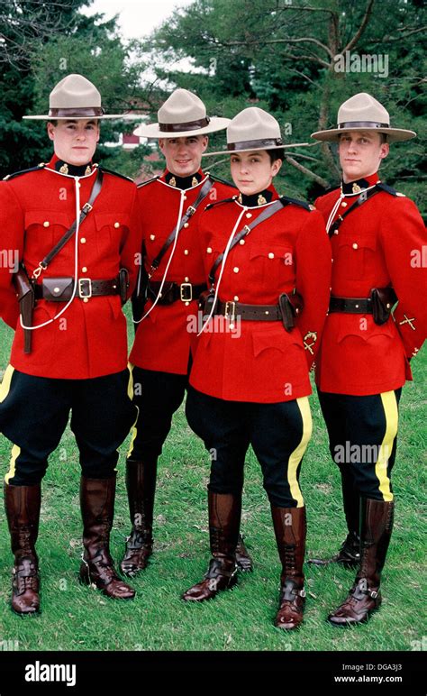 Royal canadian mounted police hi-res stock photography and images - Alamy