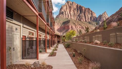 All Rooms | Springdale | Cable Mountain Lodge at Zion National Park