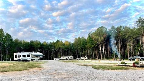 Why RV parks are becoming popular again | by Sweethaven RV Park | Medium