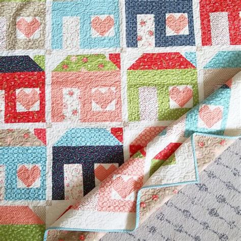 Community Quilt Pattern | Quilt patterns, Quilts, House quilts