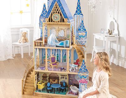 Fancy Nancy ® Dollhouse | Behance