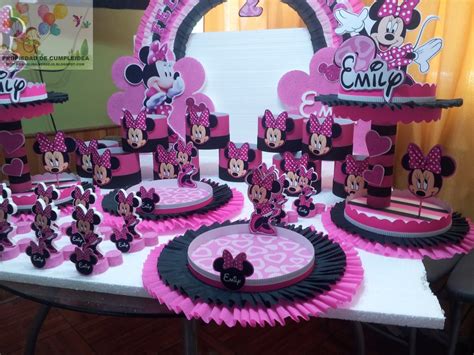 Ideas Para Decorar Mesa De Cumpleaños De Mickey Mouse : 36 Ideas De Pasteles O Tartas Para ...