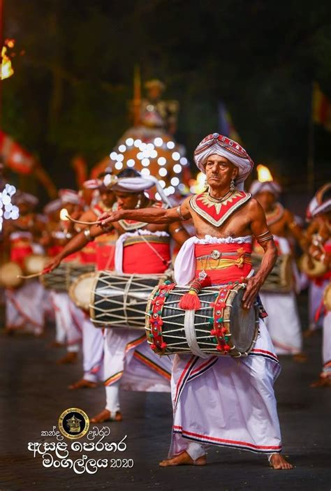 Sri Dalada Perahara in Kandy (Esela Perahara) 🇱🇰 | Festival captain hat, Sri lanka, Kandi