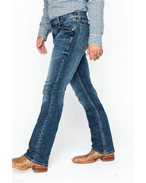 Wrangler Retro Men's Layton Slim Fit Bootcut Jeans | Sheplers