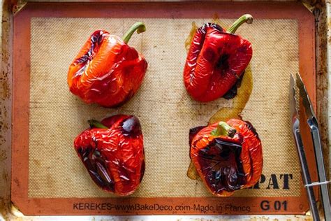 HOW TO ROAST RED PEPPERS (OR ANY PEPPER REALLY!)