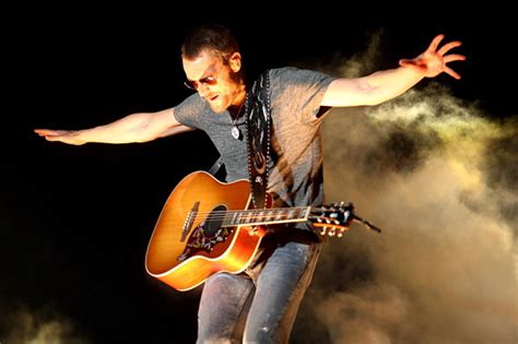 Upgrade Your Eric Church Concert Tickets to Insiders Pit and Backstage ...