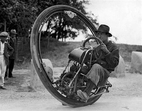 Monowheel Design by Goventosa - 1931 - 9GAG