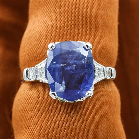 3.57 Carat Untreated Ceylon Sapphire Ring – Pippin Vintage Jewelry