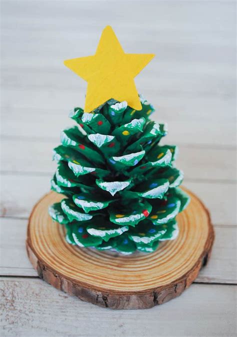 70 Christmas Crafts for Toddlers that'll help you both treasure the ...