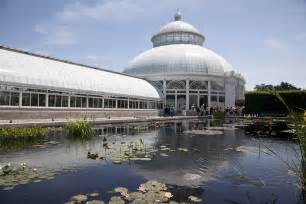 New York Botanical Garden guide including exhibitions and events