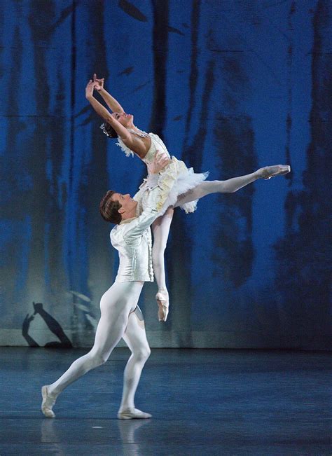 American Ballet Theater’s ‘The Nutcracker,’ With Cast Changes - The New ...