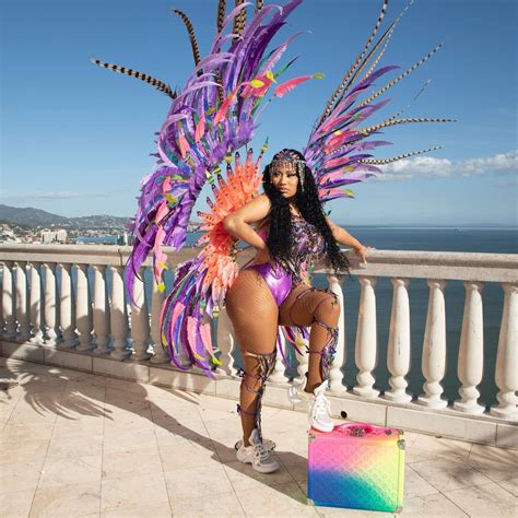 Nicki Minaj Feeling Sexy In Trinidad And Tobago - 12thBlog