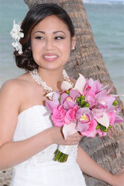 Hawaii Wedding Flowers: Pink-Purple Hand-Tied Tropical