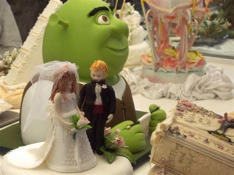 Shrek wedding: Shrek themed wedding ideas