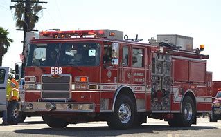 LOS ANGELES FIRE DEPARTMENT | Engine 88 (Sherman Oaks) | Flickr