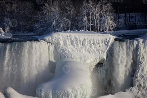 Winter Niagara Falls 5439369 Stock Photo at Vecteezy