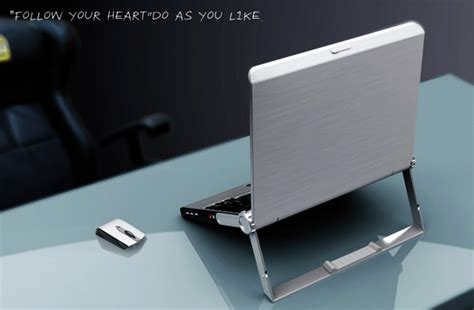 Laptop Morphs Into A Briefcase - Yanko Design