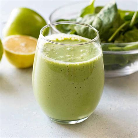 Green Apple Smoothie - Girl Gone Gourmet