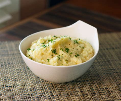 Rutabaga Adds Amazing Flavor to These Mashed Potatoes | Recipe | Thanksgiving recipes side ...