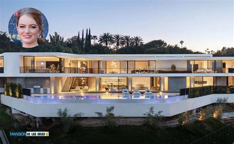 La espectacular casa de Emma Stone en Malibu está a la venta