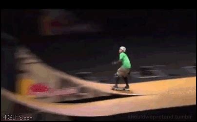 ermahgerdd! gif | Skateboarding tricks, Cool gifs, Skateboard photography