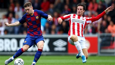 Louie Barry: Aston Villa set to sign Barcelona's 16-year-old striker | Football News | Sky Sports