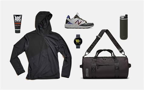 10 Gym Bag Essentials | GearMoose