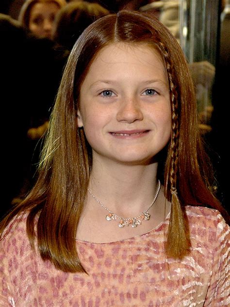 Ginny Weasley actress Bonnie Wright shows off incredible bikini body ...