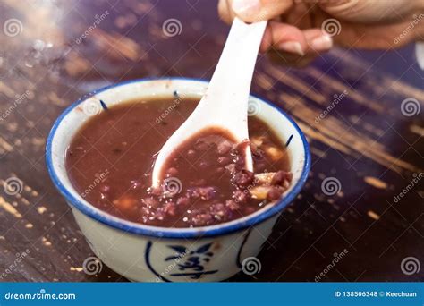 Red Bean or Azuki Sweet Dessert Soup with Lotus Seeds Stock Photo - Image of health, sugar ...