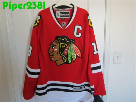 Piper2381: Chicago Blackhawks Jersey