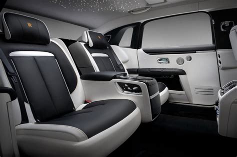 Rolls-Royce Ghost Extended adds more legroom without you knowing